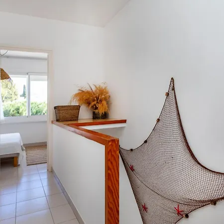 Apartment Grifeu-1 By Interhome
